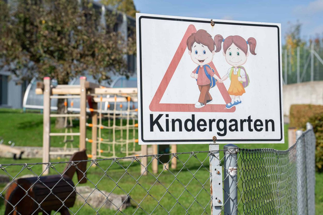 Neubauprojekt Naturblick Dörflingen: Bild von Schild "Kindergarten"