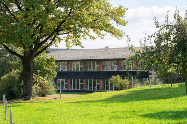 Neubauprojekt Naturblick Dörflingen: Die Primarschule befindet sich in kurzer Gehdistanz zum Projekt